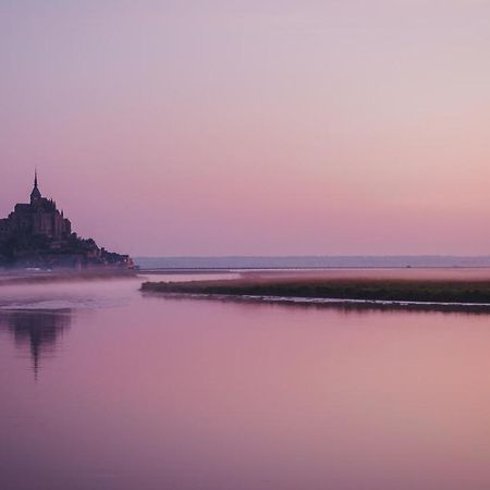 Le Petit Gite Du Mont 博瓦 外观 照片